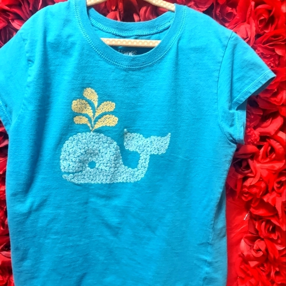 Hanes Girls Size 10/12 Turquoise Whale T-Shirt